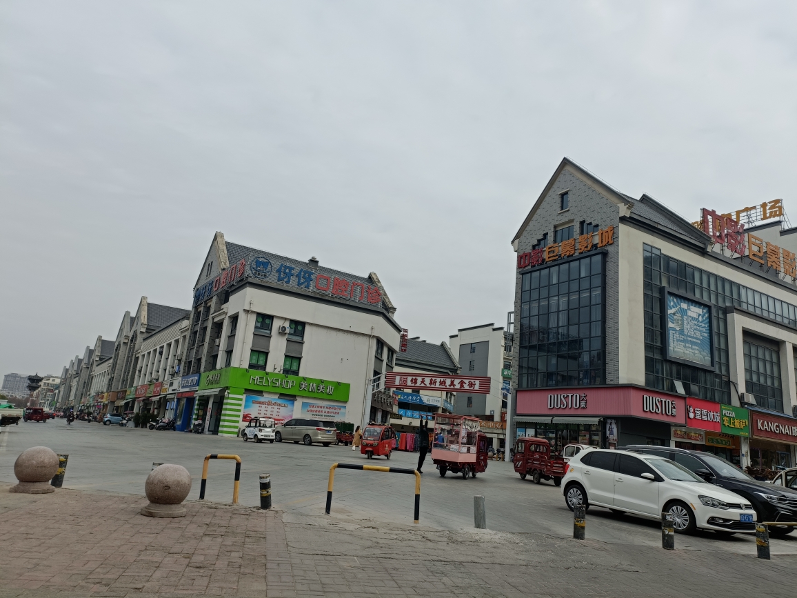新城区大顺路农贸市场内，一室一厅 简单装修看房打电话_7