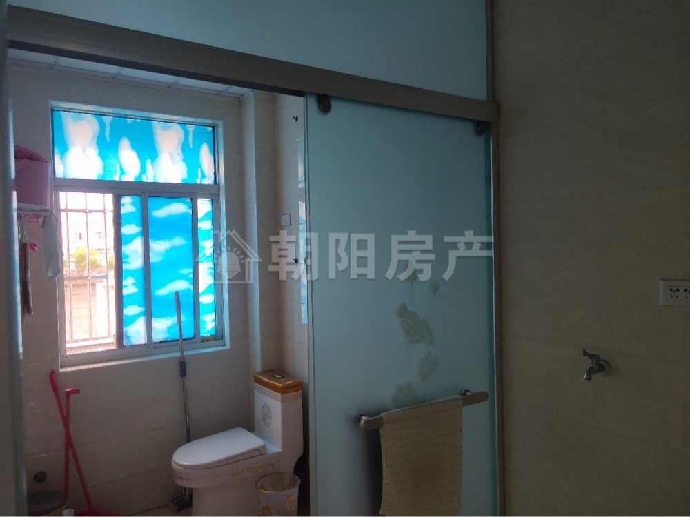 蜜泉小区精装修3室2厅对外出售_5