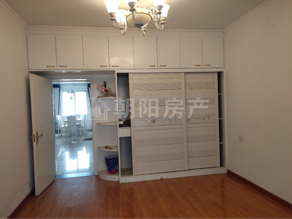蜜泉小区精装修3室2厅对外出售_6