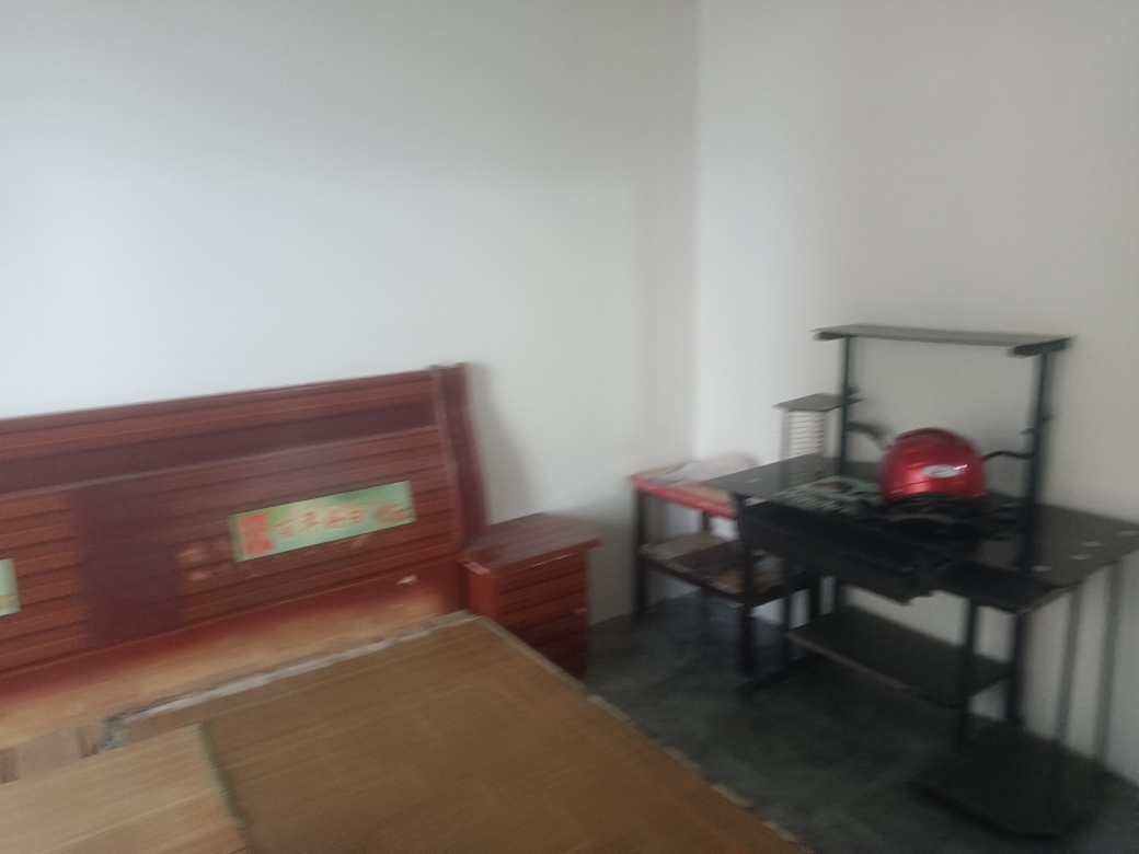 玫瑰公馆三室两厅户型出租，电器齐全_6