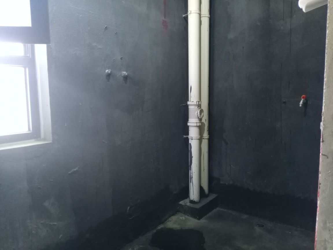 新城区一中对面循理新家园三室两厅简装出售_5