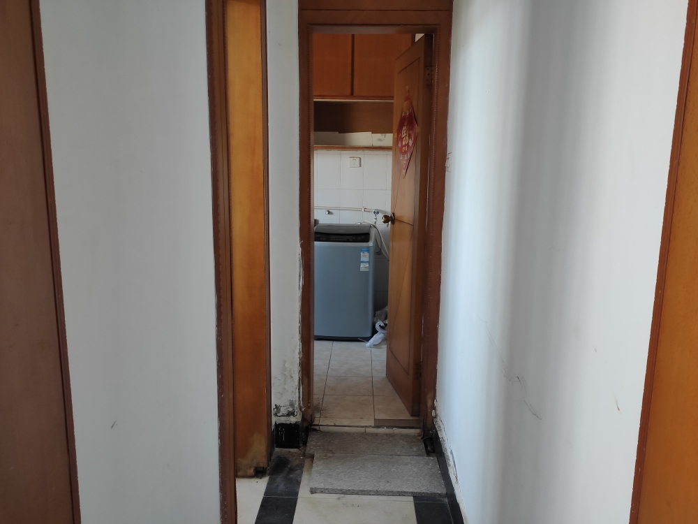 淮师附小本部，园南派出所家属楼，简装，三室两厅_8
