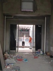 新城吾悦广场 68平 临街旺铺 毛坯