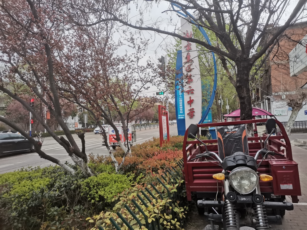 靠山村 3层 简装 两室一厅出售 地势好 楼层好_8
