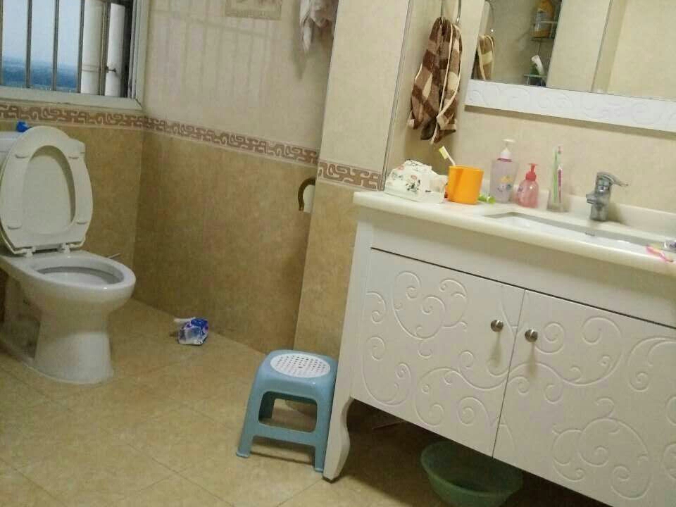 学府春天精装三室诚心出租_3
