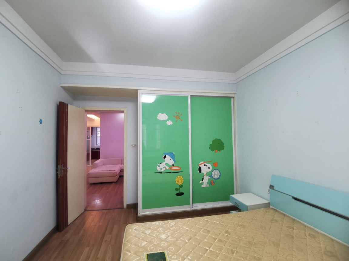 凤华商城98平方3室简装实小学区房出售_4