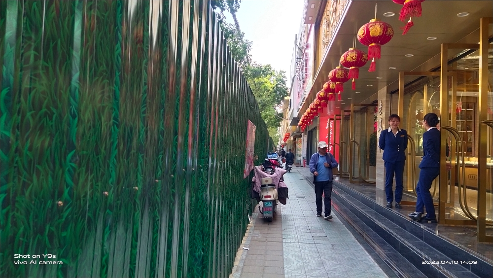 老城区 十字街 单宅私院137平简单装修四室两厅带大院子_13