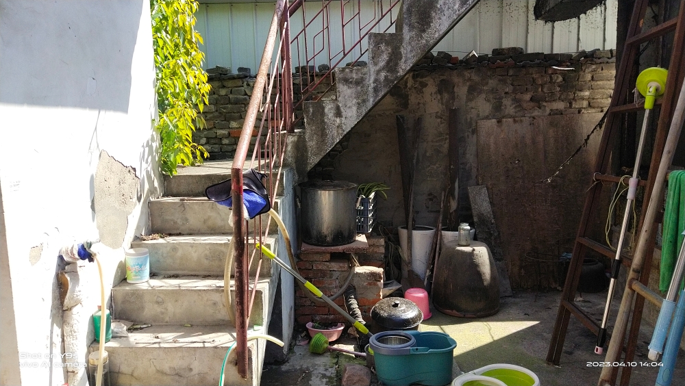 老城区 十字街 单宅私院137平简单装修四室两厅带大院子_11