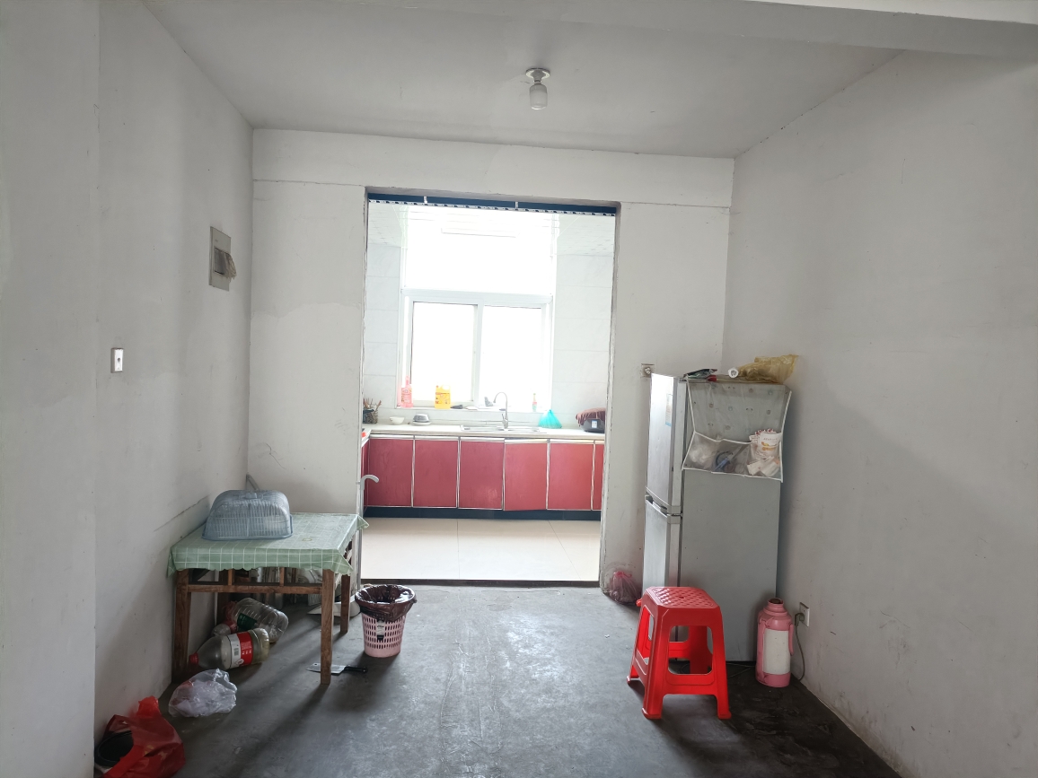 三中旁 寿滨二期3室2厅简单 满两年_8