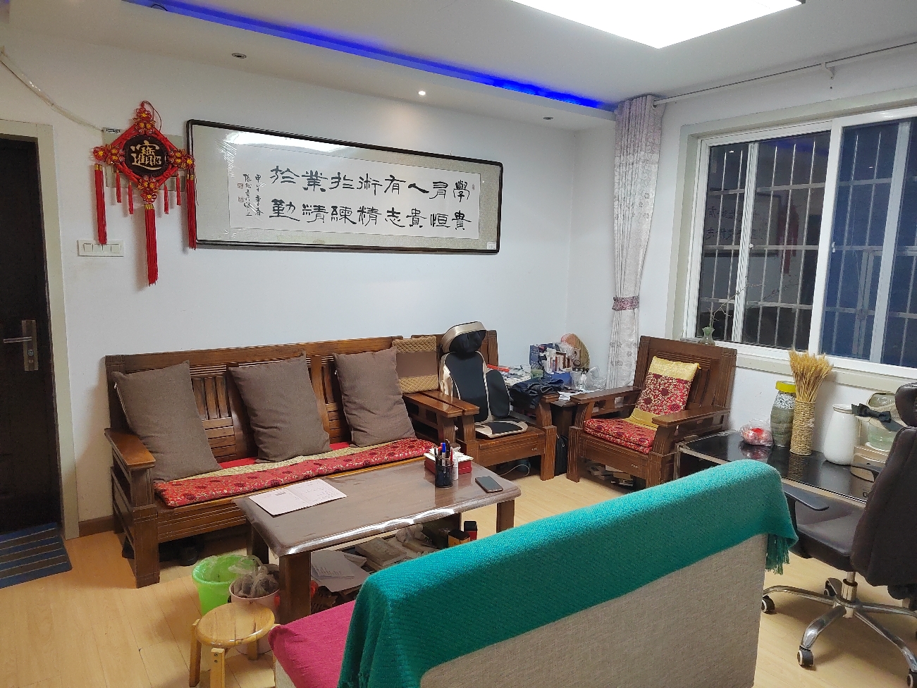 龙湖公园旁！东苑西区！东苑小学、3室2厅适合养老！钻石楼层！精装修拎包入住！_3