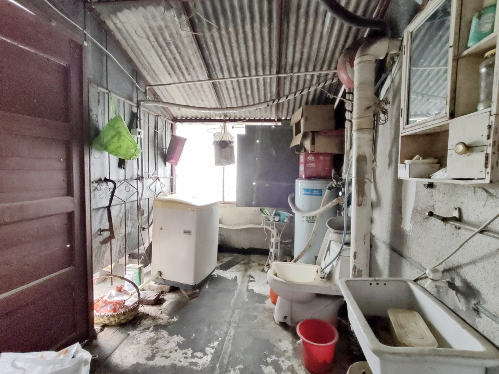 市场新村简装4室2厅5跃6出售_12