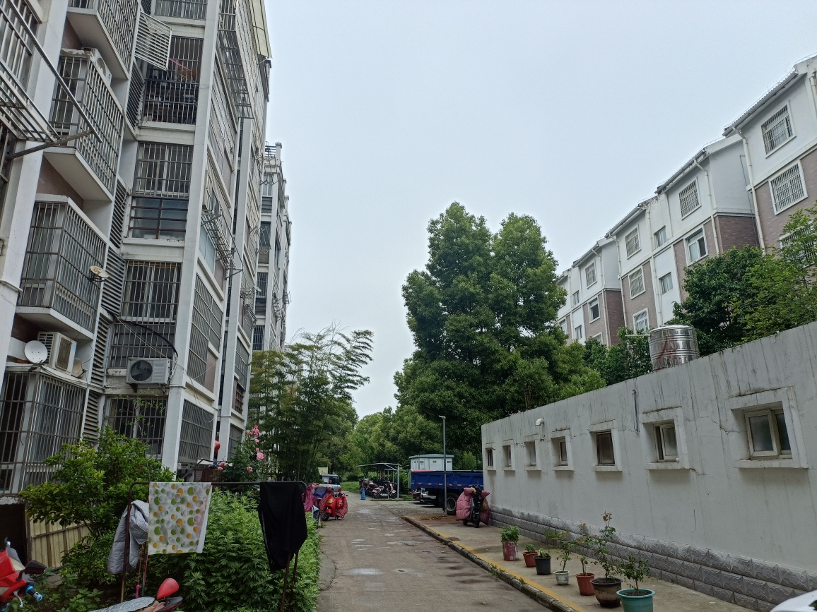宾阳小区 109平 南向三室精装 满两年 配套齐全_18