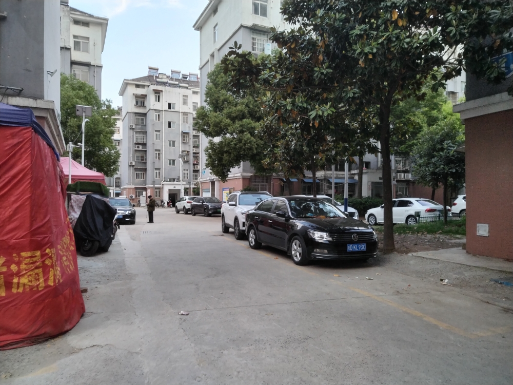 凤华商场实小学期房屋出售_11