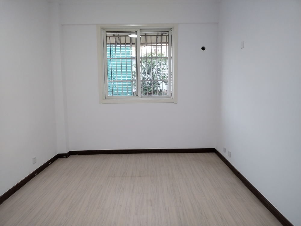 凤华商场实小学期房屋出售_10