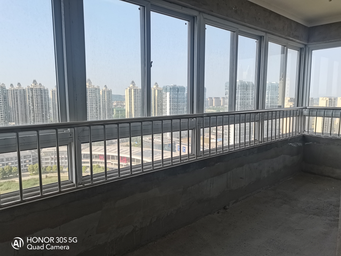 万茂华府 淮师附小学区 三室两厅 毛坯房，可观湖，_13