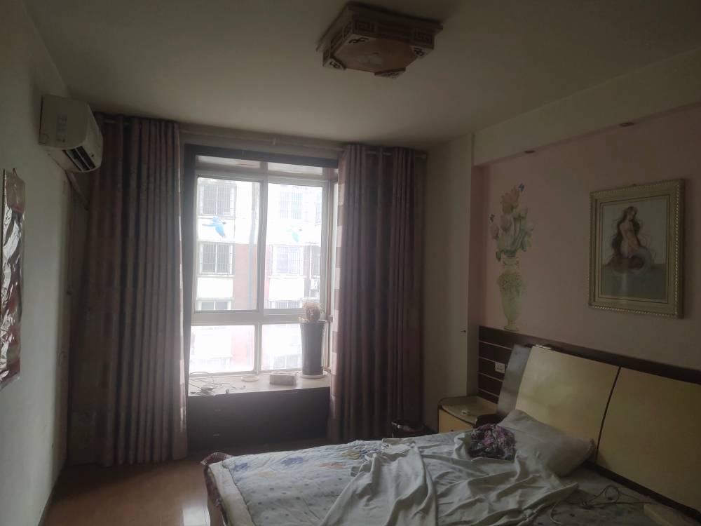 现代花园两室两厅东西打包出售_3