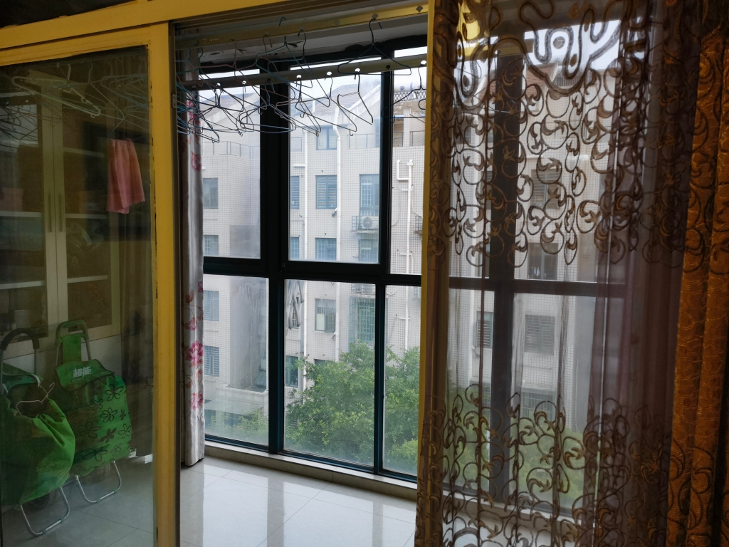 矿一中本部学区未用南山村C2区精装2室2厅出售_12