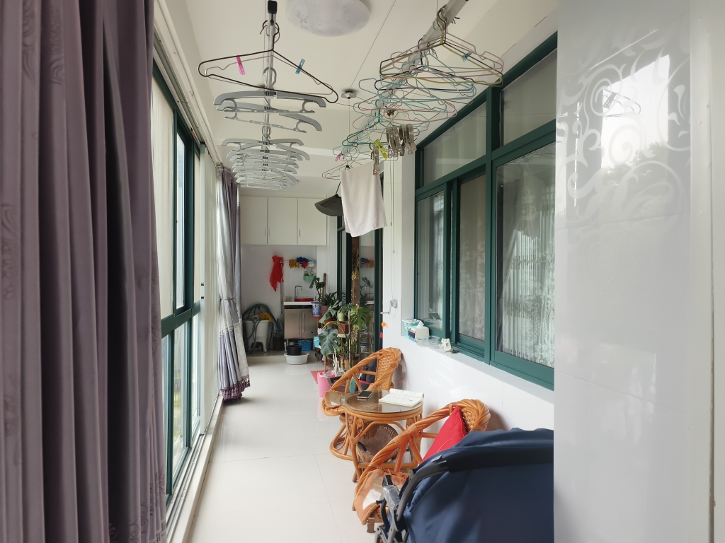 南山村C2 141平 南向四室两卫 满两年 精装带阳台_10