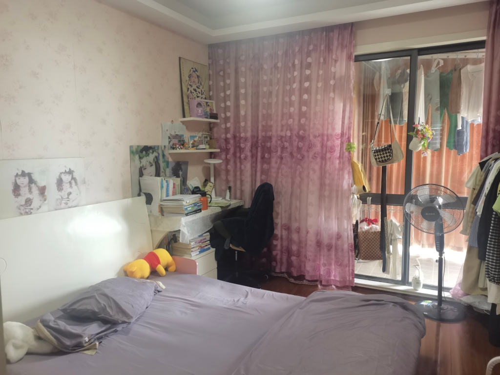 西湖春天精装修房东自己住的精装修拎包即住租给爱惜房子的人_7
