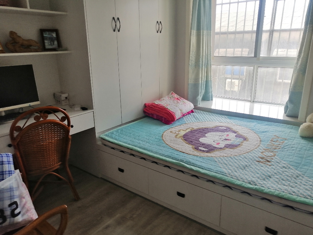 馨雅苑80.05平方电梯两房自住保持好老证出售_5