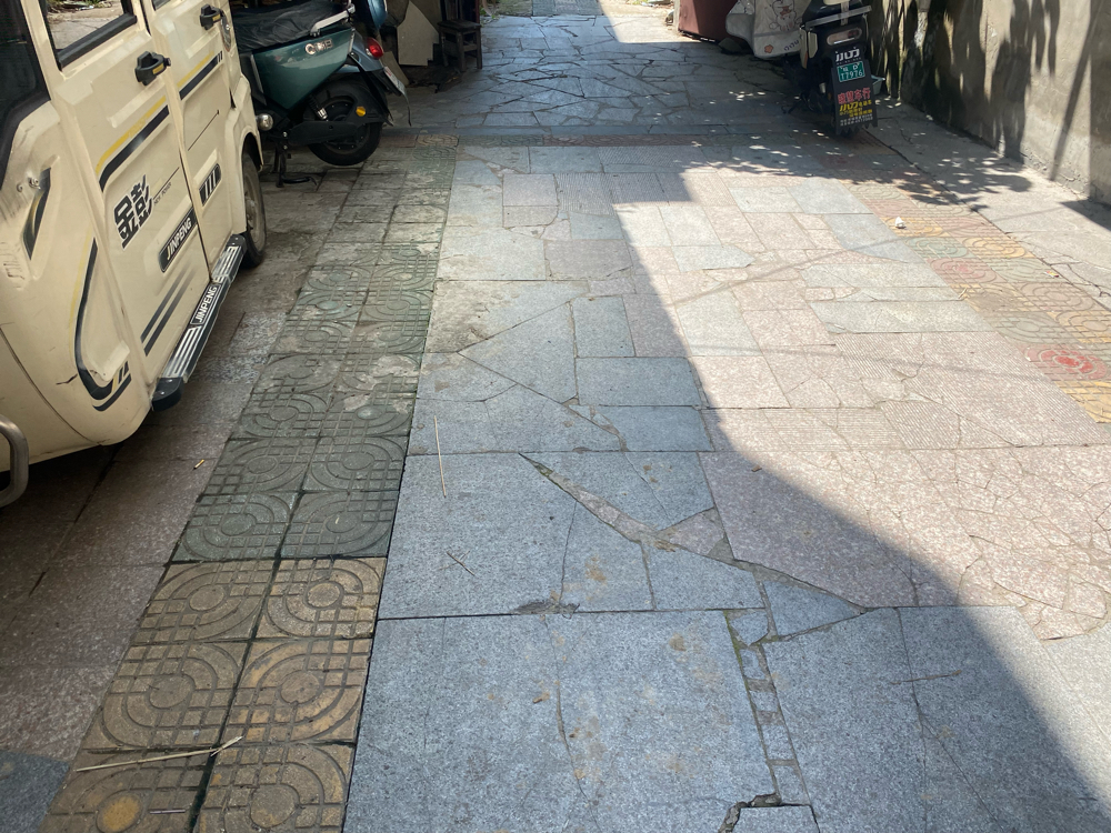 中央花园 80平 朝南两室简装 交通便利 配套齐全_7