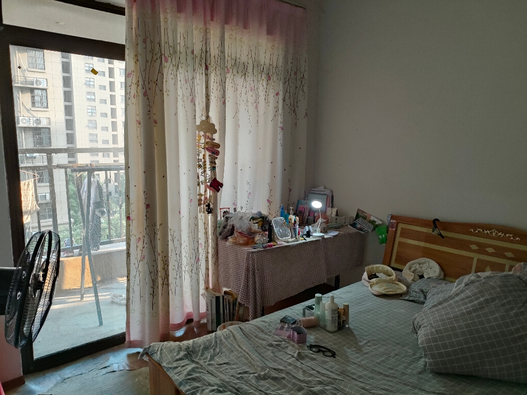 玫瑰公馆 89平 南向三室 简装 6741元/平_5