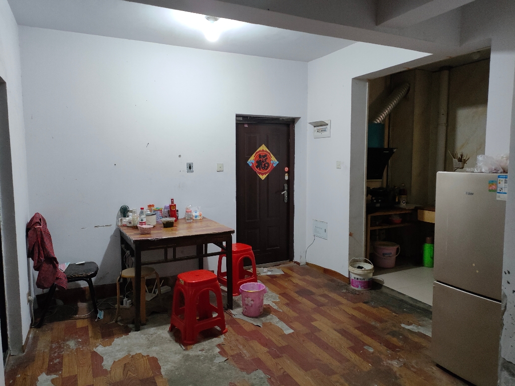 玫瑰公馆 89平 南向三室 简装 6741元/平_10