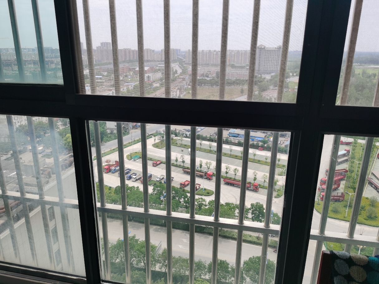 状元路翰林首府一中附近20平毛坯房_7