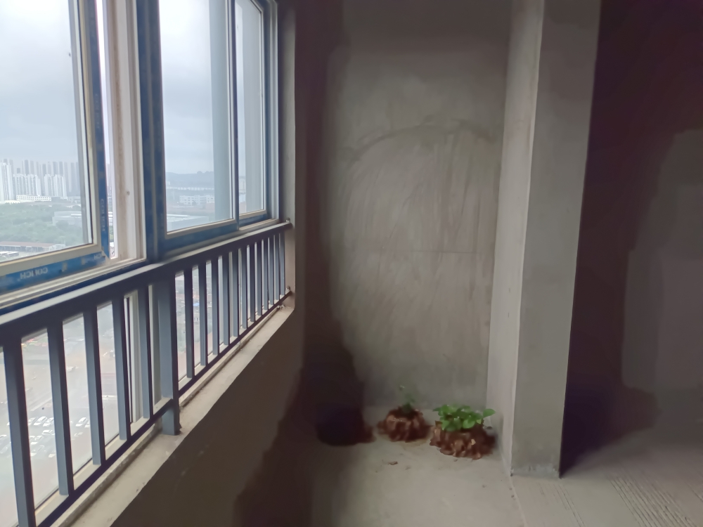 东城国际三室两厅，供暖小区户型好_7