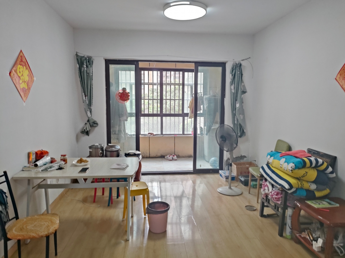 新城区 状元学府 三室二厅一卫 精装修 家具家电齐全_2