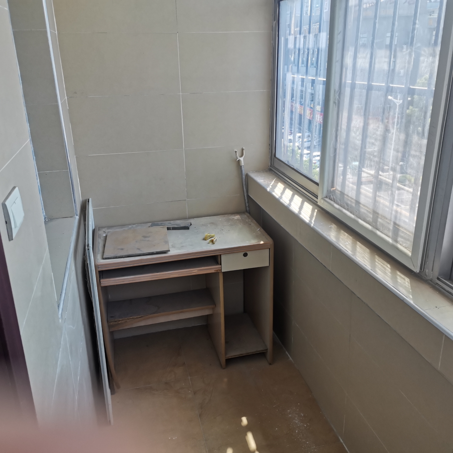 上湖小学学区房，装修保持的很好，随时可以看房。_7