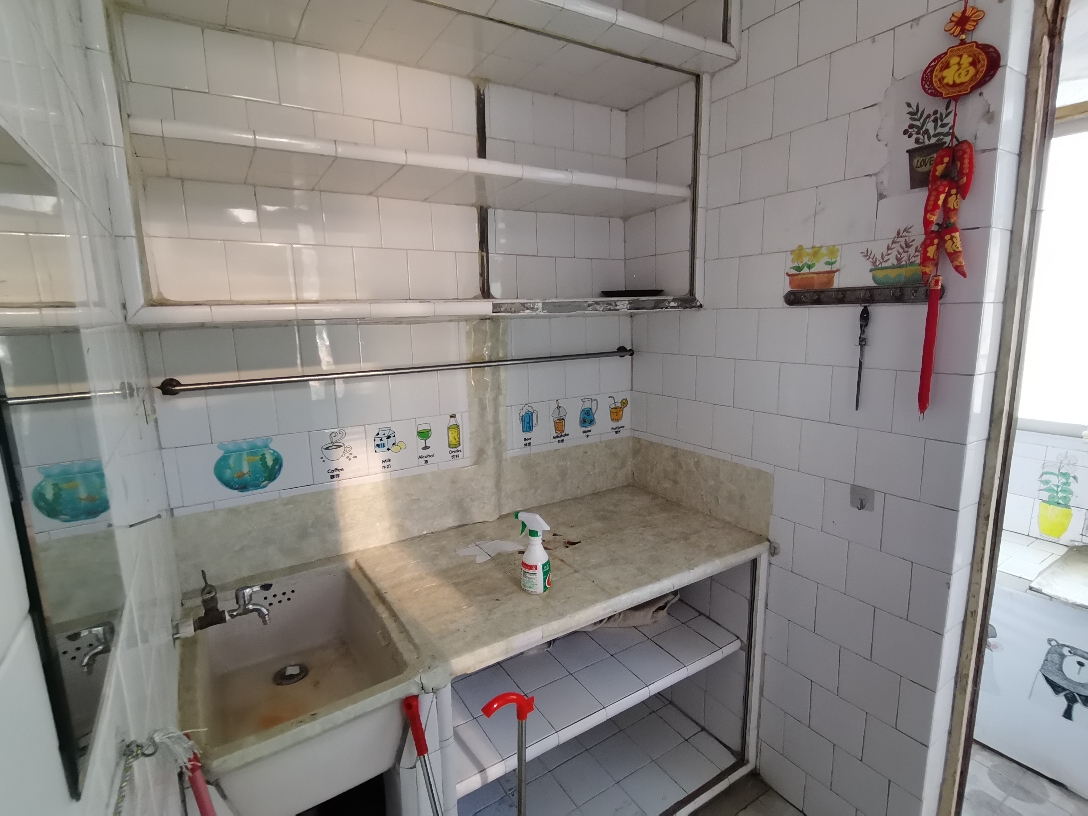 黎明楼普装两室多层三楼拎包即住家电家具齐全离校近_13