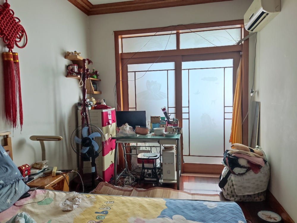 淮化西苑 71平 南向两室精装 满两年 交通便利_9