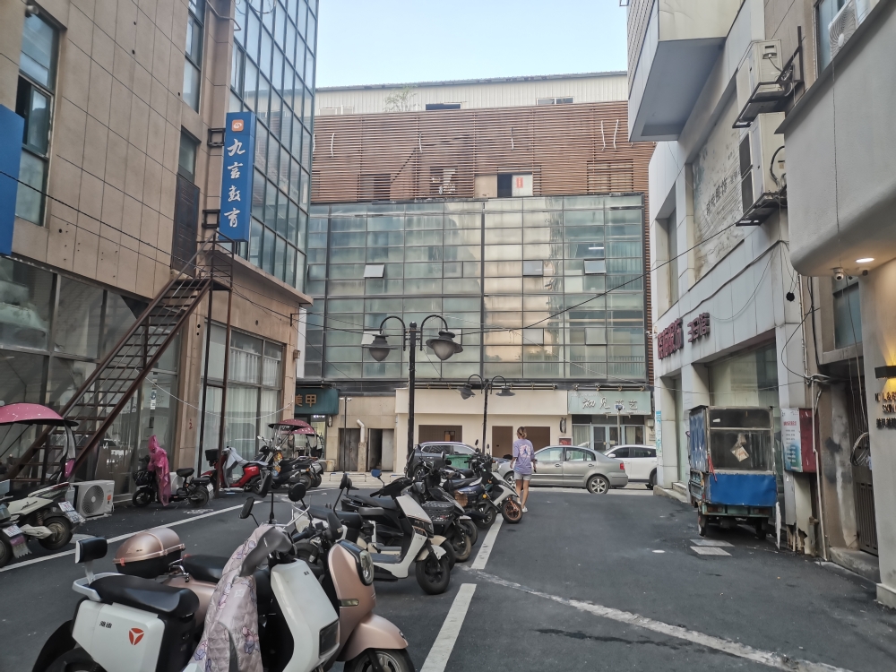 白马金玉良缘 9层 电梯房 两室两厅 简装出售 地势好 采光好_12
