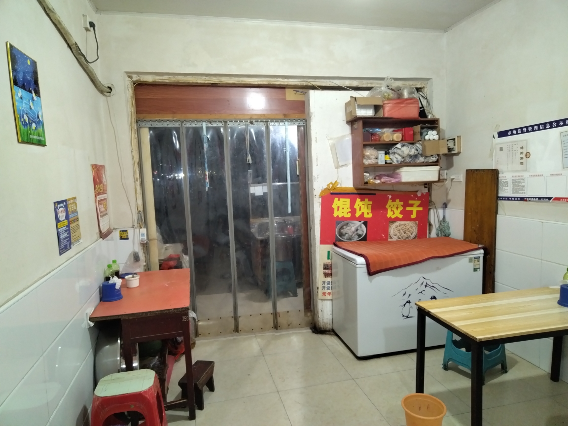 洞泉小区26栋临街门面房_3