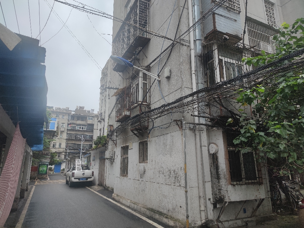 新华二村2室1厅简装对外出租_11