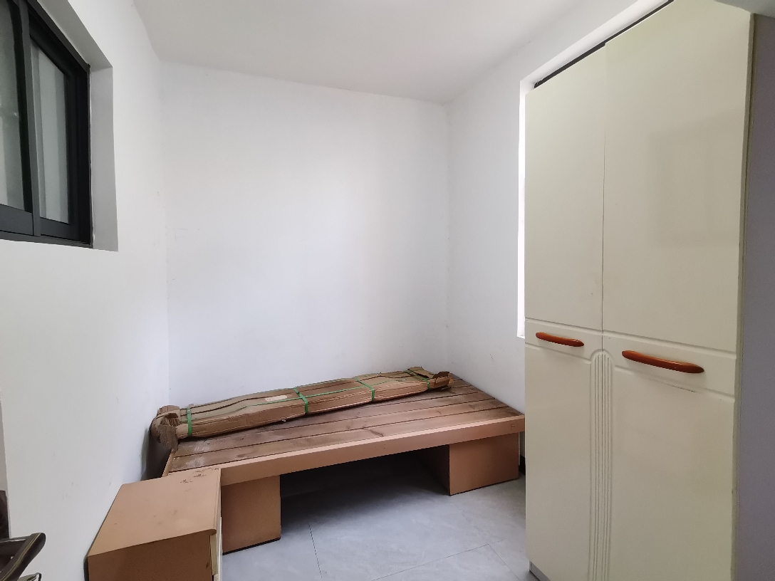 黎明楼普通装修3室家具家电全，拎包即住_2