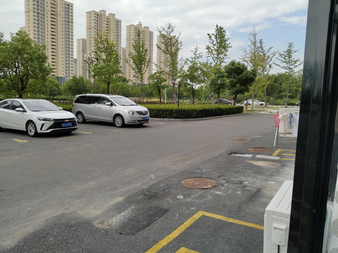 万茂华府临街商铺，上下两层 出租_6