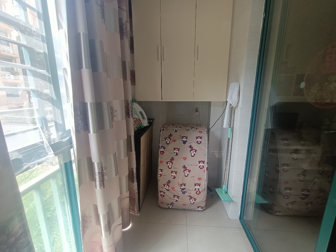 香榭华都一楼2室精装出售_8