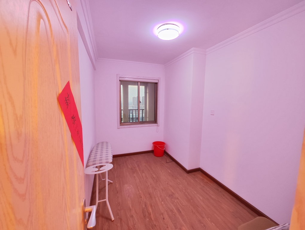 朝阳帝堡 4室2厅 大跃层 精装修 配套齐全 保持好_14