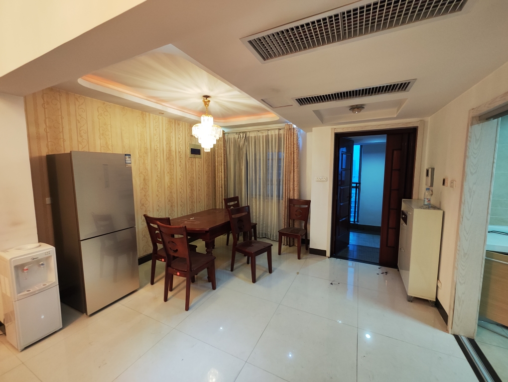 朝阳帝堡 4室2厅 大跃层 精装修 配套齐全 保持好_13