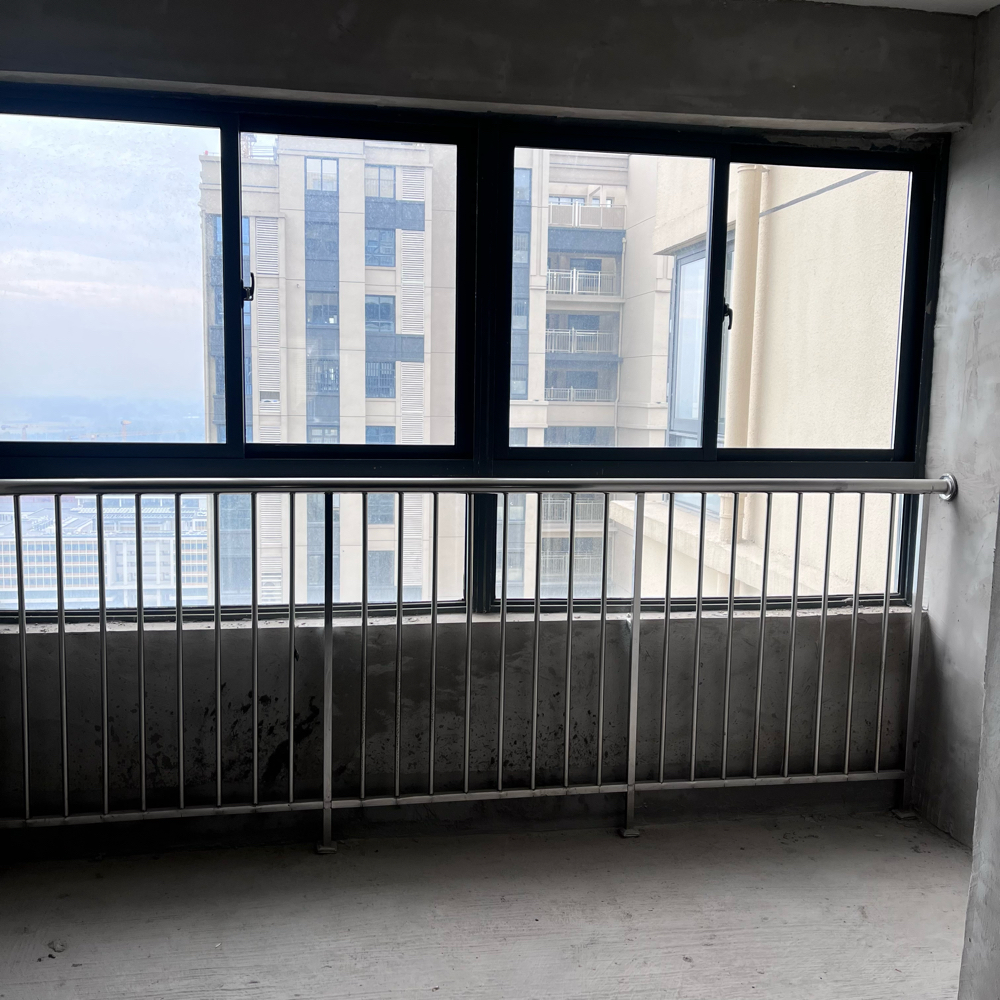 海德公馆 三室两厅 中间楼层 边户_7