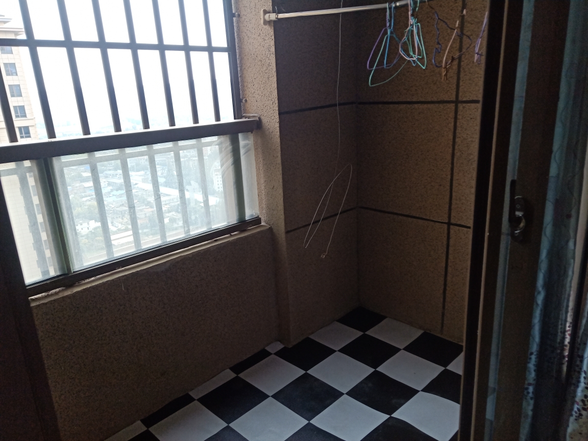易居东方城简装两室一厅急租_20