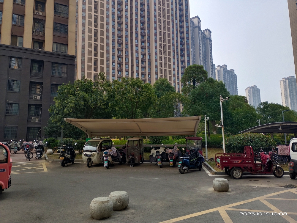 上郑广场毛坯房三室两厅一卫；便宜出售_11