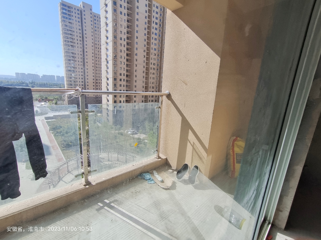 林巷安置房毛坯二室一厅急售_7