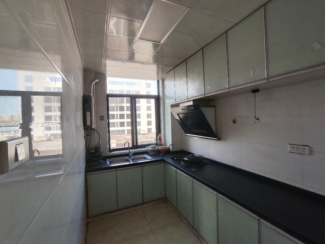 香樟苑四期简装3室两厅_8