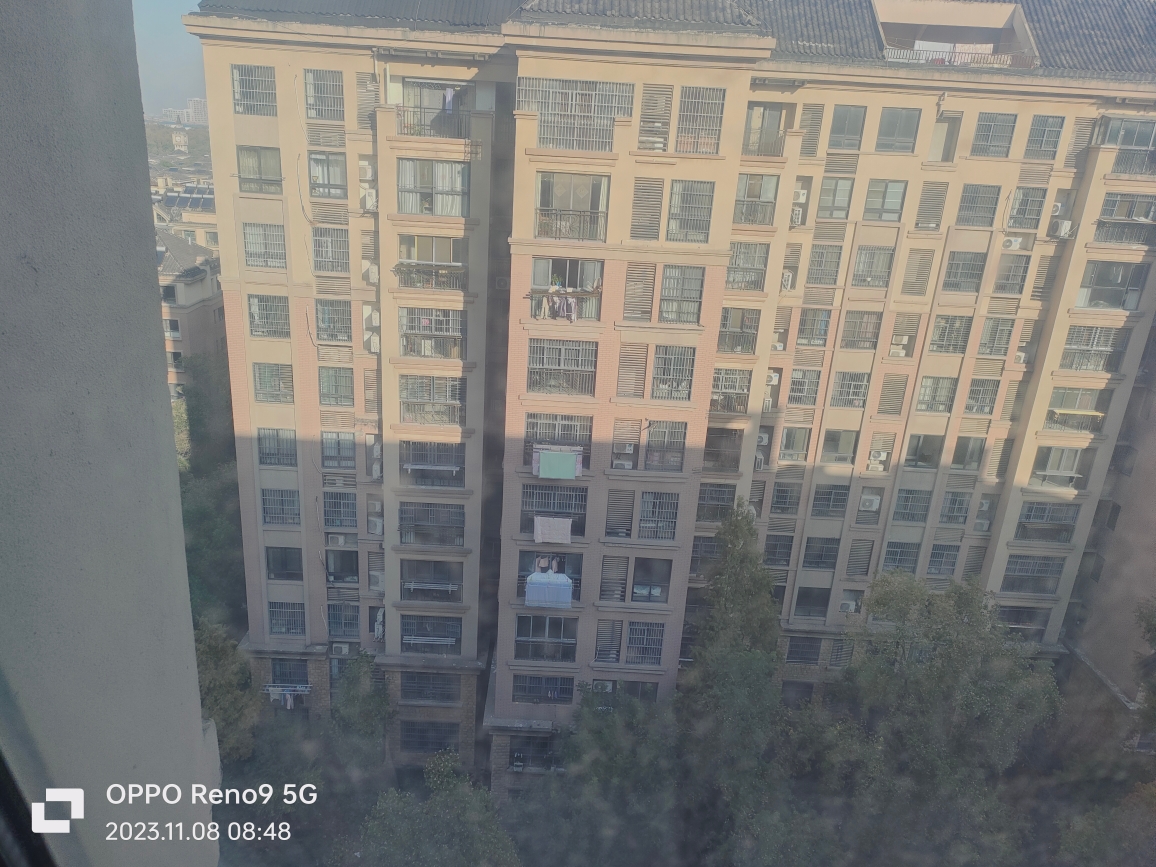 泉山湖学校对面D区，一室一厅一厨一卫普装，东西齐全_8