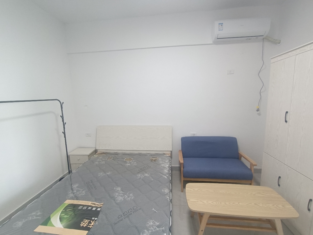 万达广场 1室1厅1卫 精装 家电齐全_2