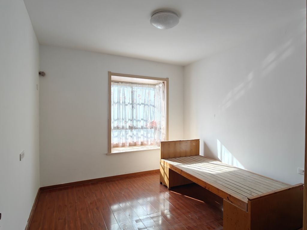 舜耕花都2室2厅吉屋出租_4