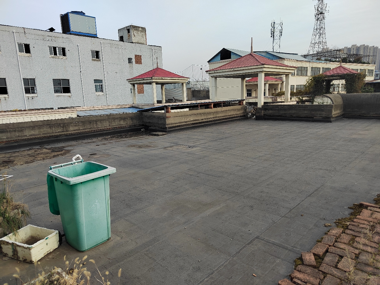 淮滨街道金湾名街三层商铺357.01平简装出售_12